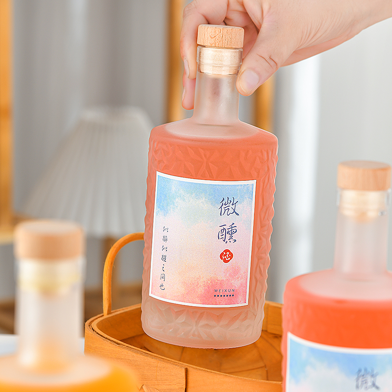 Creative glass wine bottle sealed household fruit wine bottle