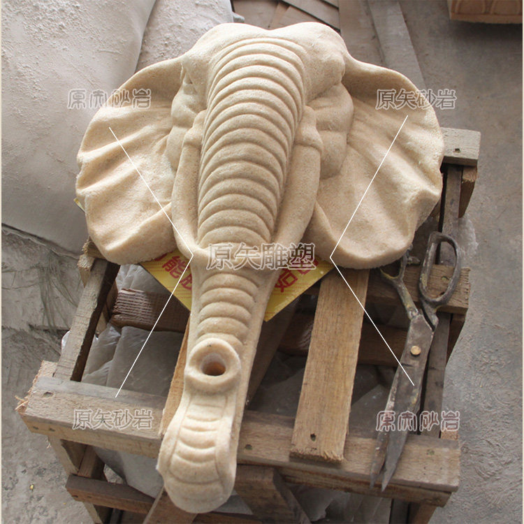 Sandstone Relief Villa Courtyard Running Water Wall Hanging Garden Forest Landscape Glass Fiber Sculpture Fountain Elephant Water Spray Pendulum