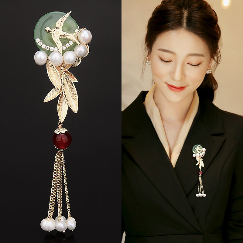 Retro Fashion Safe Button Green Eastern Mausoleum Manau High-end Chest Pin Autumn Winter Coat Accessories Natural Pearl Flow Subepin-Taobao