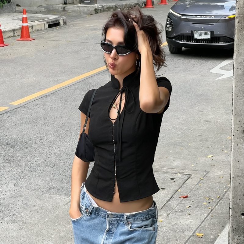 Gusty New Chinese Style Spicy Girl Style Stand-Up Collar Lace-Up Short-Sleeved Shirt for Women, High-Intelligence Young Girl Sexy Backless Button-Up Top