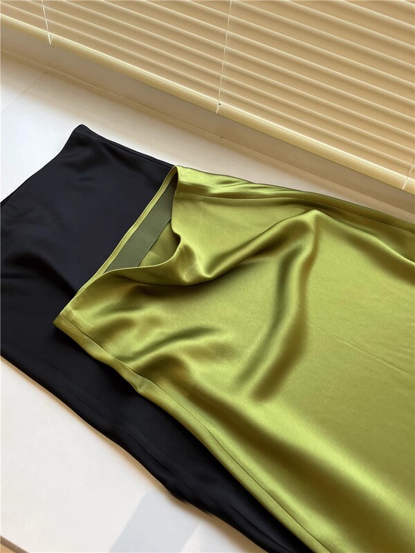 Green Acetate Satin Silk Skirt for Women, Spring and Summer, Pearlescent, Ice-Like, High-Waisted, Mid-Length Fishtail Silk Skirt