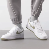 NIKE Nike AIR FORCE 1 модные спортивные и повседневные кроссовки Air Force One с низким вырезом FJ4146-110