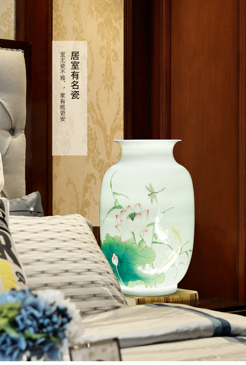 The Master of jingdezhen ceramics from thin foetus vase hand - made years wining the new Chinese style home sitting room adornment is placed