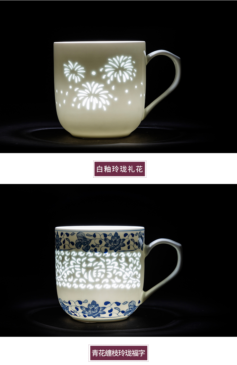 Jingdezhen ceramic tea cups and tea set to restore ancient ways household separation with cover the tea cups office of blue and white porcelain cup