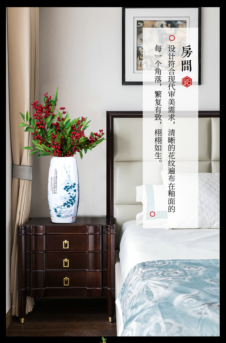 Jingdezhen ceramics rich ancient frame floret bottle of flower arranging dried flowers lucky bamboo Chinese style home sitting room adornment is placed