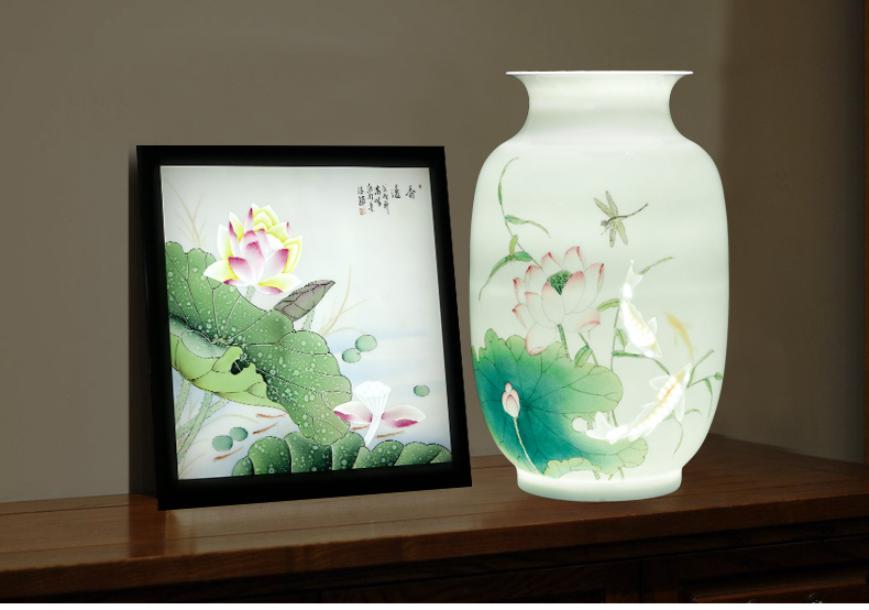 Jingdezhen ceramic decoration XiangYuan hang a picture to arts and crafts porcelain plate painting murals of the study of new Chinese style office lotus