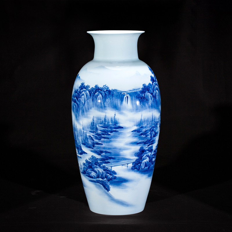 Jingdezhen ceramics famous hand - made the master of landscape painting the blue and white porcelain vases, large sitting room adornment style furnishing articles
