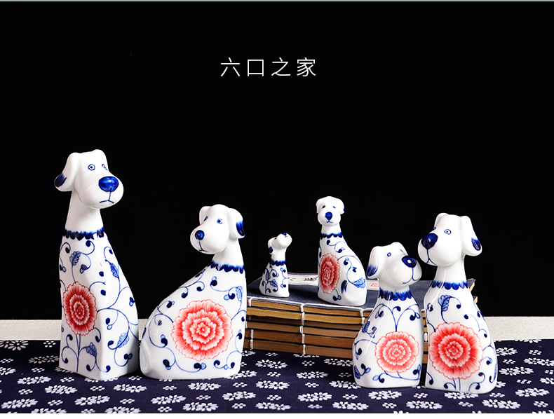 Blue and white porcelain of jingdezhen ceramics animal furnishing articles household act the role ofing is tasted creative living room TV cabinet decoration decoration