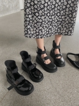  Overseas punk hollow cool boots 2021 new ins tide casual thick-soled retro British boots martin boots women