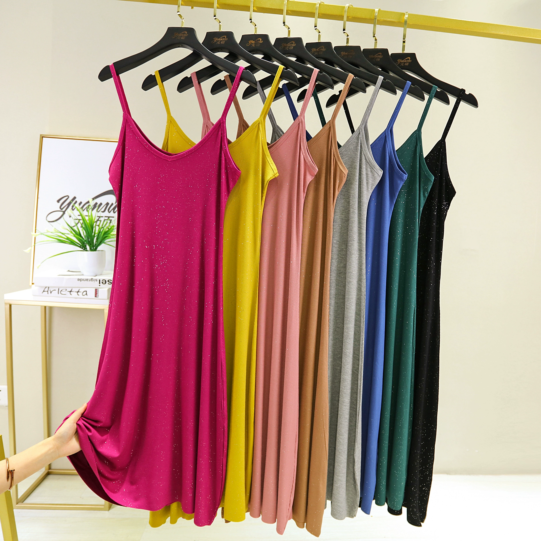 2020 mùa hè mới modal váy đáy váy vest dài váy phụ nữ lỏng lẻo màu đen - Váy eo cao