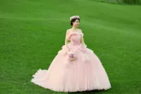 Красное свадебное платье