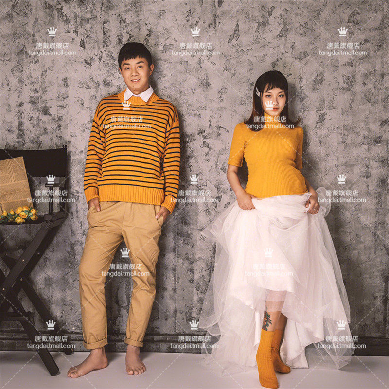 2021 Exhibitions Pregnant Women Couples Photo Costumes Photo Gallery Couples Photography Writing Real Themed Clothing Men And Women Clothes Sweater