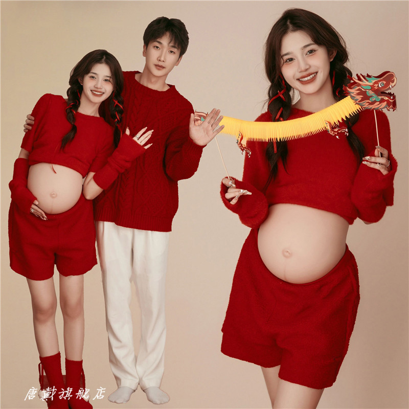 Shadow Building New Pregnant Woman Photos Clothing Dragon Year Themed Red New Year Couples Lazy Sweaty Pregnancy Mommy Art Photos-Taobao