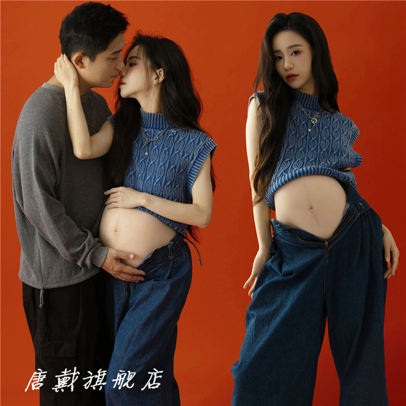 Shadow Building New Pregnant Women Photos of Costume Retro Port Wind Gestation Mothers Fashion Sexy Jeans Pregnant Women Writing True Photographic Clothing-Taobao