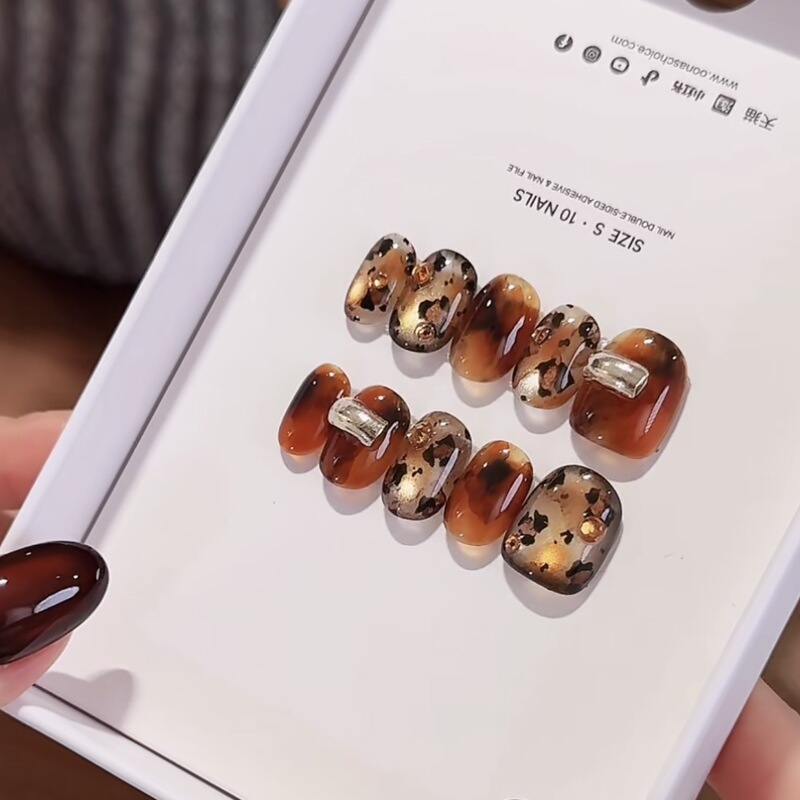 【Leopard Cafe】Full Diamond Translucent Caramel Amber Gradient Vintage Nail Art Hand-Painted Leopard Print Brown Series Press-On Nails