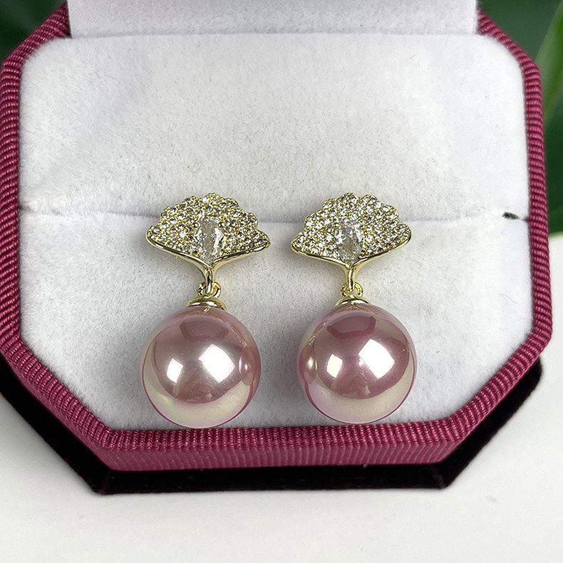 Diamond Scalloped S925 Silver Shell Bead Stud Earrings Retro Simple Mother Shell Imitation Pearl Earrings Earrings Pendant White Purple