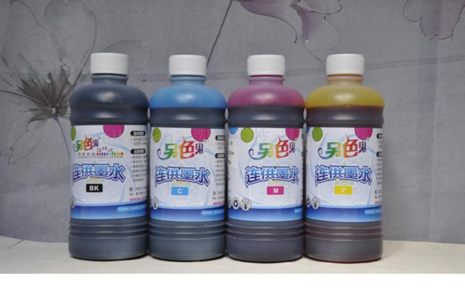 Một bóng ma màu khác với mực 500ML cho mực máy in Epson 1390R230R330 Canon 6580 - Mực giá mực máy in