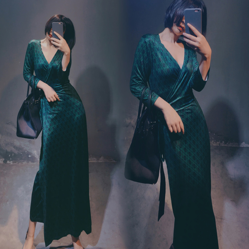 Spring and Summer Retro Feminine Plus-Size Women's One-Piece Wrap Long Dress, Sexy V-Neck Waist-Cinching Dress for Chubby Women