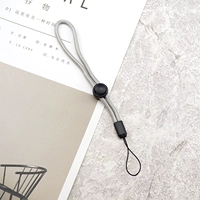 Положить в руки серого цвета