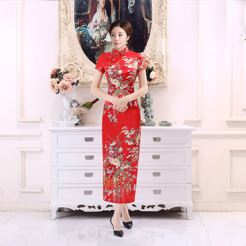 Long cheongsam, ethnic dress for mother, with short sleeve, ethnic style, Chinese style Long cheongsam, ethnic dress for mother, with short sleeve, ethnic style, Chinese style