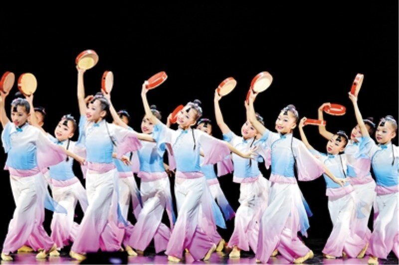 The 9th Xiaohe Style Moon Wishing Dance Costume Children's Classical Dance Performance Costume Children's Yangko Costume New Year's Day New Year's Day