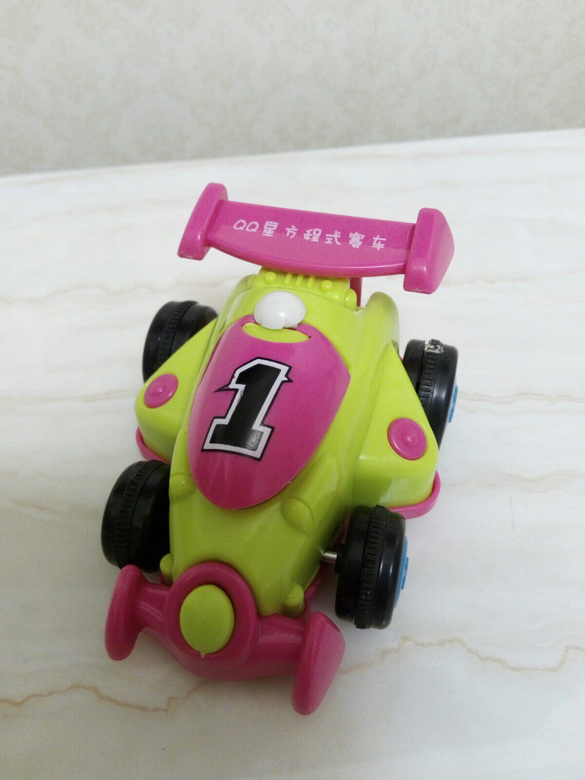 Gift brand new 3-year-old children's inertia formula racing baby puzzle toy car inertia car