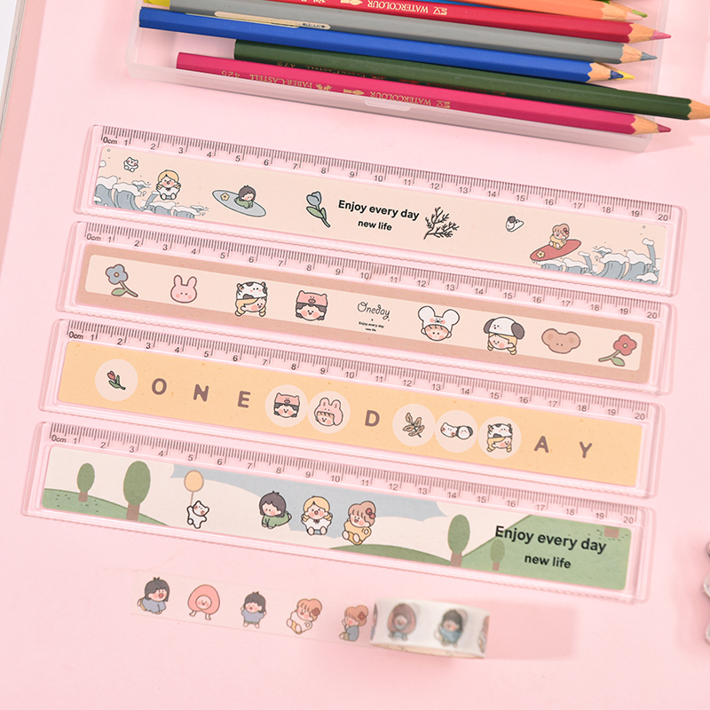 Japan and Korea cute cartoon fashion creative small fresh wave ruler plastic pupil straight ruler with wave stationery supplies 15cm Han edition transparent 4 mount