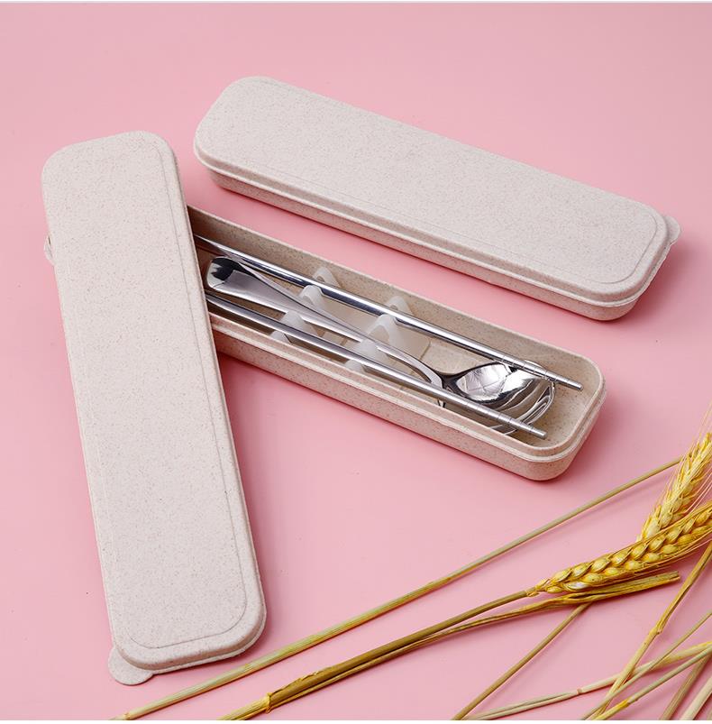 Free chopsticks and spoon box with lid on the door, portable with student cutlery box containing empty box lunch