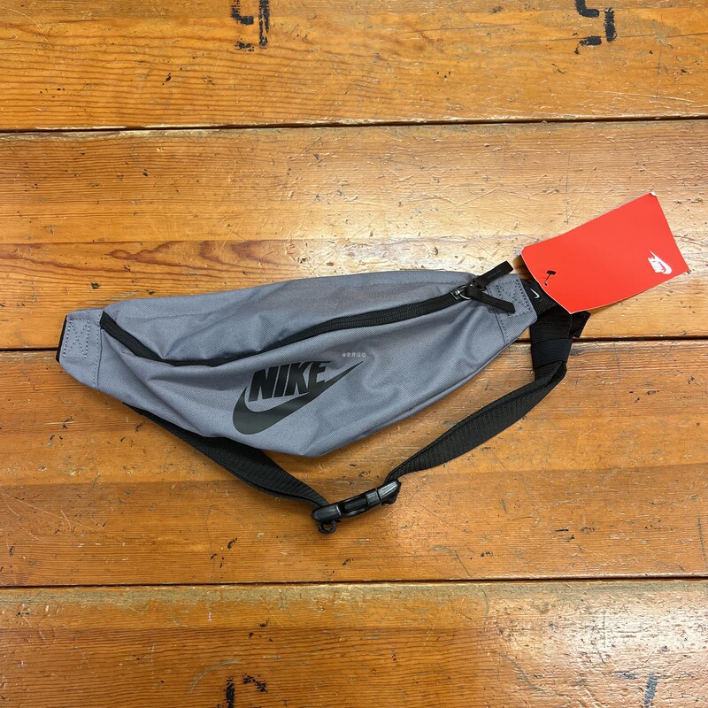 Authentic Nike Men's and Women's Casual Trendy Sports Bag Crossbody Bag Waist Bag Chest Bag Card Holder Ck0981-036 Authentic Nike Men's and Women's Casual Trendy Sports Bag Crossbody Bag Waist Bag Chest Bag Card Holder Ck0981-036