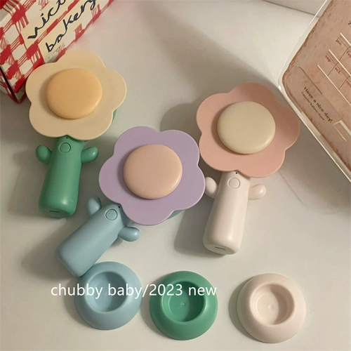 Милый ретро портативный перезаряжаемый вентилятор в форме цветка, в цветочек