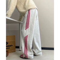 Белая серая красная полоса