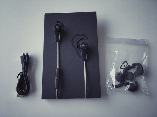 599元的蓝牙耳机就比299元的好吗？