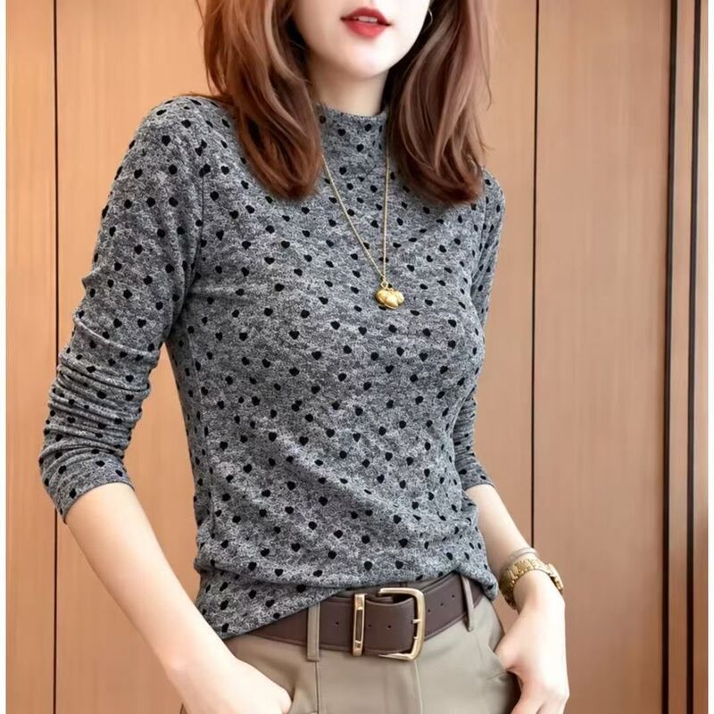 Korean-Style Design Tie-Dye Long-Sleeve T-Shirt for Women, 2026 Autumn, Plus-Size, Slim-Fit, Stylish, Versatile Top Korean-Style Design Tie-Dye Long-Sleeve T-Shirt for Women, 2026 Autumn, Plus-Size, Slim-Fit, Stylish, Versatile Top