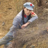 Взрослый хлопок и льняная красная армия исполнили новую четвертую армию восьмого маршрута армия Анти -японская война, мальчики, девочки, маленькая красная военная форма фильма и телевидение