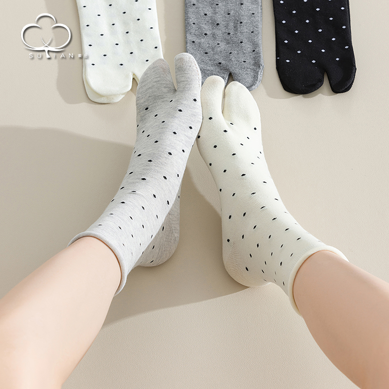 Toe Socks for Women, Mid-Calf Socks, Thin Summer Style, Toe and Thumb Socks, Japanese Cute Polka Dot Socks for Girls, Pig's Trotters and Sheep's Trotters Socks