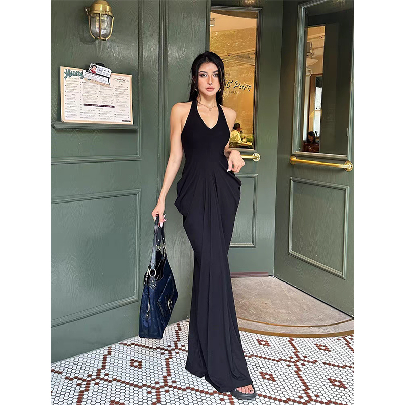 European and American Style Hot Girl Design High-End Dress for Women, Spring/Summer 2026 New Style, Waist-Cinching, Backless, Goddess-Style Long Dress