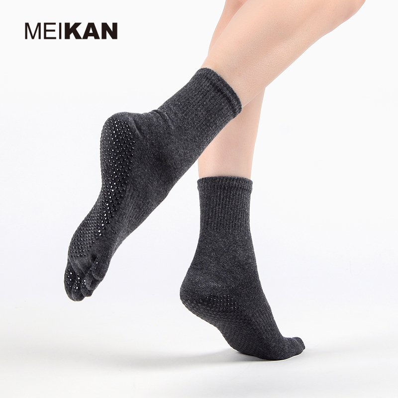 Men's Yoga Socks, Non-Slip Professional Women's Floor Socks, Large Size Indoor Five-Finger Socks, Pure Cotton Aerobics Socks, Jump Rope Socks