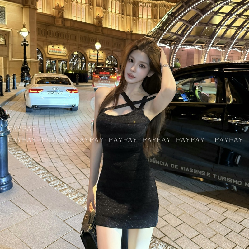 Fay【Nighttime Interlacing】Design-Inspired Slim-Fitting, Sparkling, Niche-Style Bodycon Knit Dress