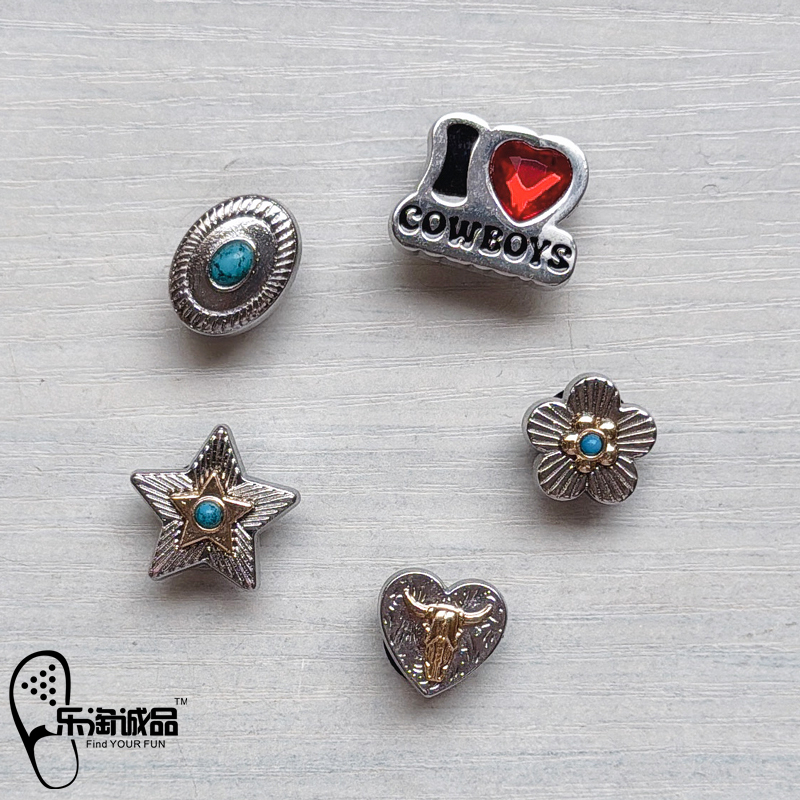 2025 New Crocs Accessories Hole Shoe Charms Shoe Decorations Metal Silver Denim Shoe Buckle Crocs