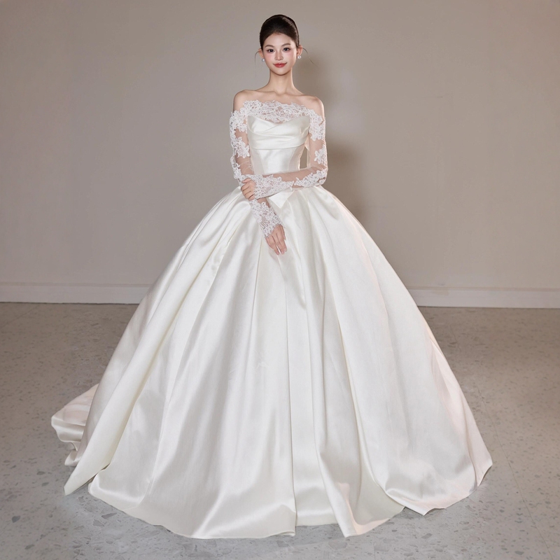 One-Shoulder Satin Wedding Dress 2026 New French Style Bride Long-Sleeve Forest Style Main Dress High-Quality Texture Large Train Spring