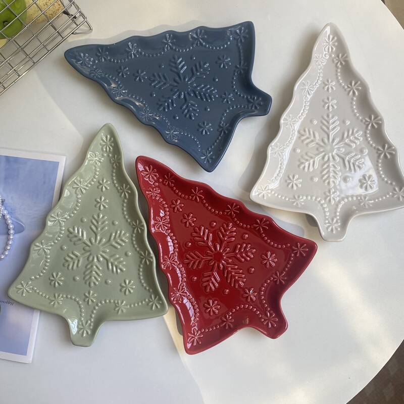 Foreign Trade Surplus Christmas-Themed Embossed Christmas Tree Plate Ceramic Plate for Home Holiday Atmosphere French Fries Plate Decorative Plate Foreign Trade Surplus Christmas-Themed Embossed Christmas Tree Plate Ceramic Plate for Home Holiday Atmosphere French Fries Plate Decorative Plate