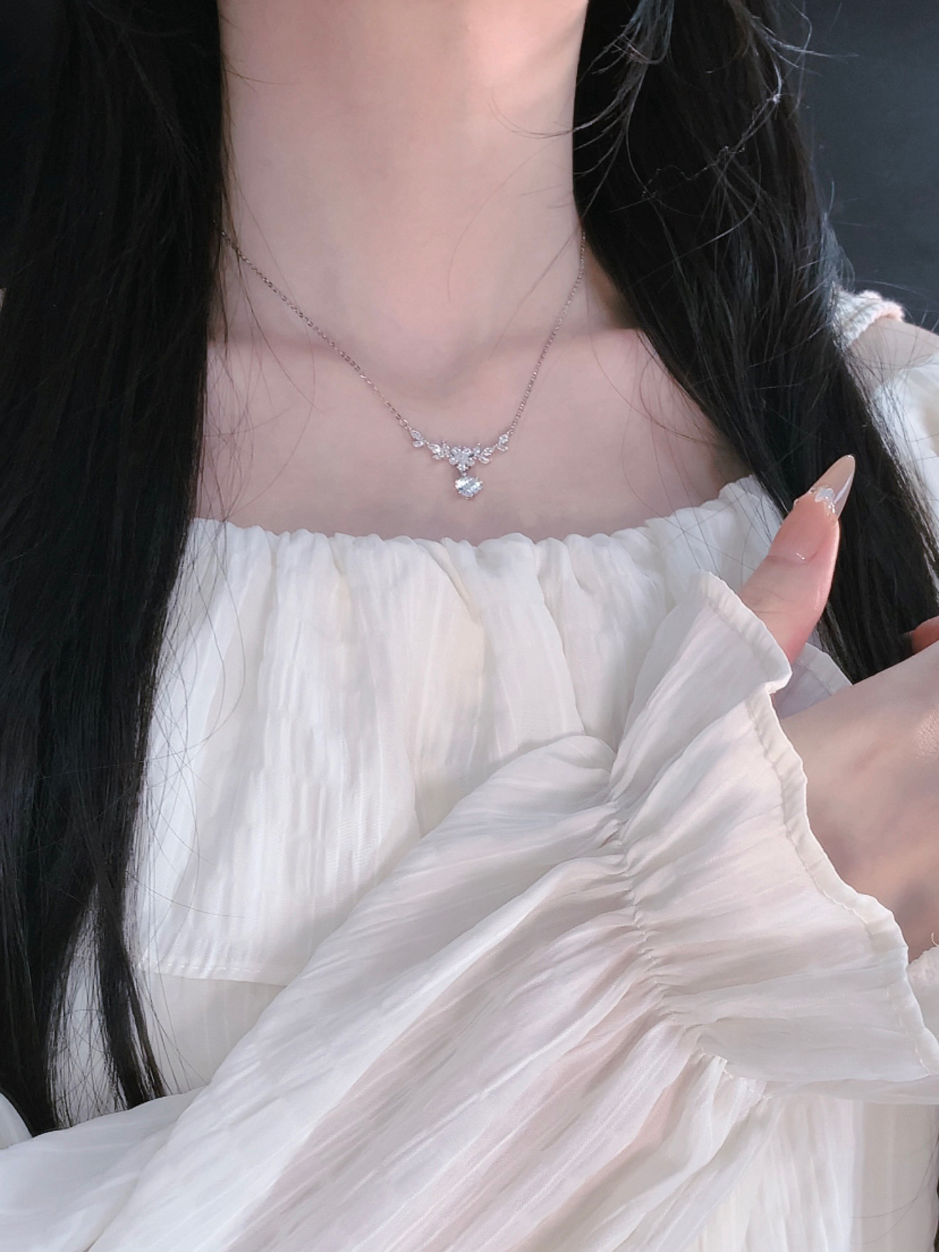 Vine Star Pure Silver S999 Necklace for Women, Light Luxury, Niche Design, Valentine's Day 2026 New Hot Item, Birthday Gift