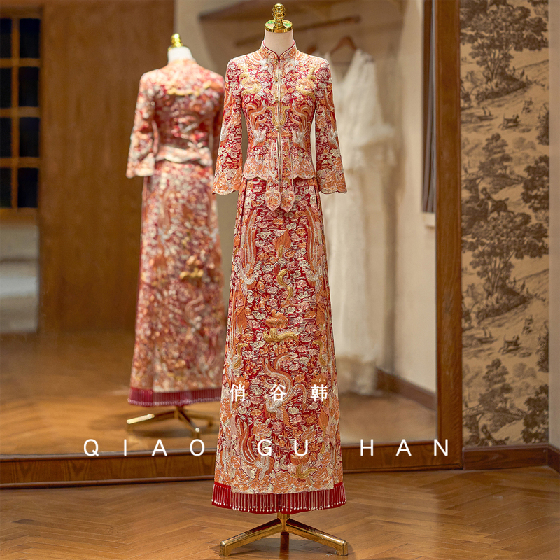 Xiuhe Wedding Dress 2026 New Style Chinese Bridal Dress with Heavy Embroidery, Slimming Gown, High-End Petite Dragon and Phoenix Gown Xiuhe Wedding Dress 2026 New Style Chinese Bridal Dress with Heavy Embroidery, Slimming Gown, High-End Petite Dragon and Phoenix Gown