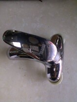 All copper hot and cold water toilet basin Hot and cold single double hole faucet Rotating basin faucet belt