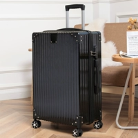 Черные накладки на углы с молнией