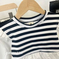 Полосатый штучащийся свитер