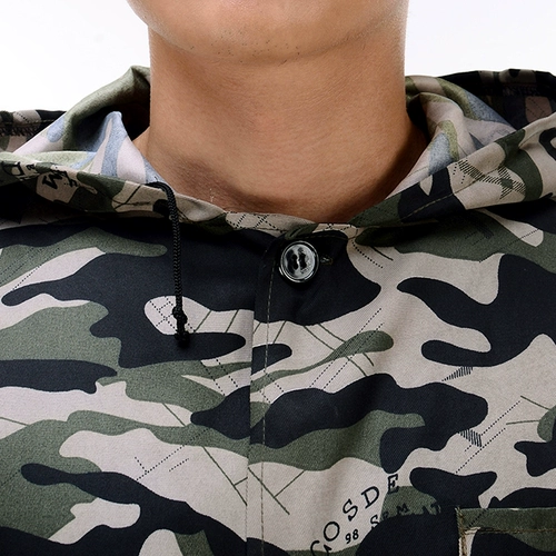 Длинная синяя износостойкая куртка, камуфляжный фартук для работы, средней длины