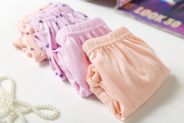 Quần lót nữ trung niên và cổ điển cotton cotton cũ tam giác quần short mẹ đồ lót cộng với chất béo lớn kích thước cao eo lỏng quần quan lot nam cao cap