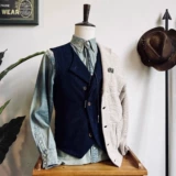 Можно поднять и упасть и старый - летающий персонал ВВС индиго голубых.