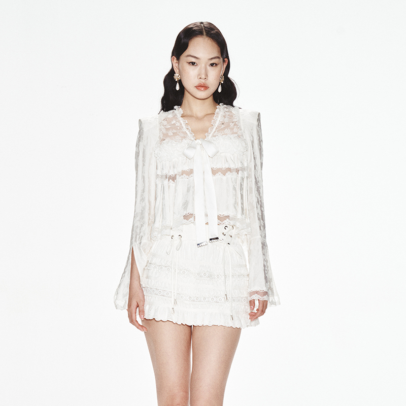 Lefame Comfortable and Elegant Jacquard Satin Top Jacket for Women